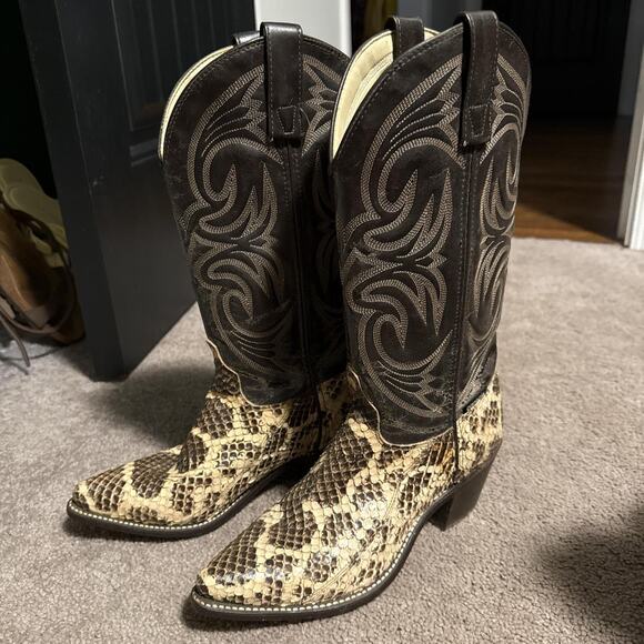 Capezio brown and tan snake - Picture 1 of 6